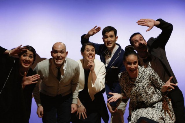 Intérpretes de 'Casi, casi'