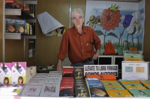 La XLV Feria del Libro de Alicante abre sus puertas en un clima de optimismo en LETRAS 