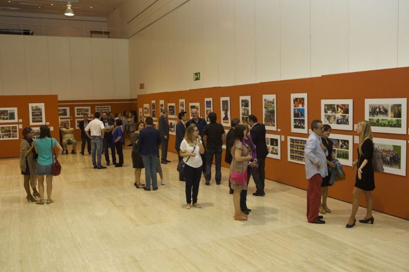 Imagen de archivo de la inauguración de la exposición en el MUA en octubre de 2014