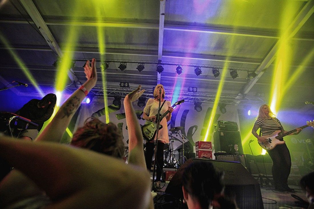 Dead Ghosts, Biznaga y The Pandoras desatan la locura en Fuzzville!!! en MÚSICA 