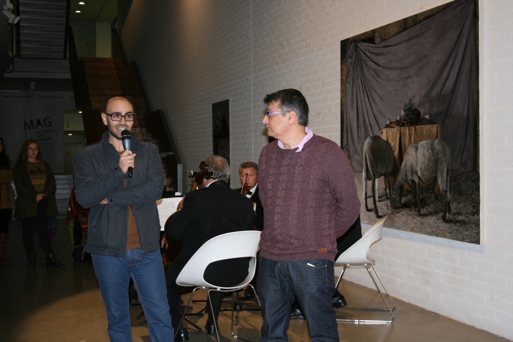 El arte poético y perturbador de Antonio Montalvo abre el año en Mustang Art Gallery en PINTURA 