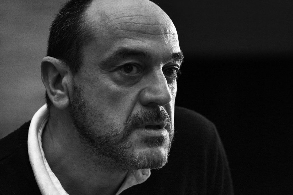 La XXVII Muestra de Teatro Español de Autores Contemporáneos homenajea al dramaturgo valenciano Chema Cardeña en ESCENA