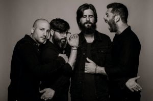 Noches Mediterráneas trae al Puerto de Alicante una treintena de conciertos este verano, con Amaral, Loquillo y Gabriel Sopeña, Ara Malikian, Carlos Sadness... en MÚSICA 