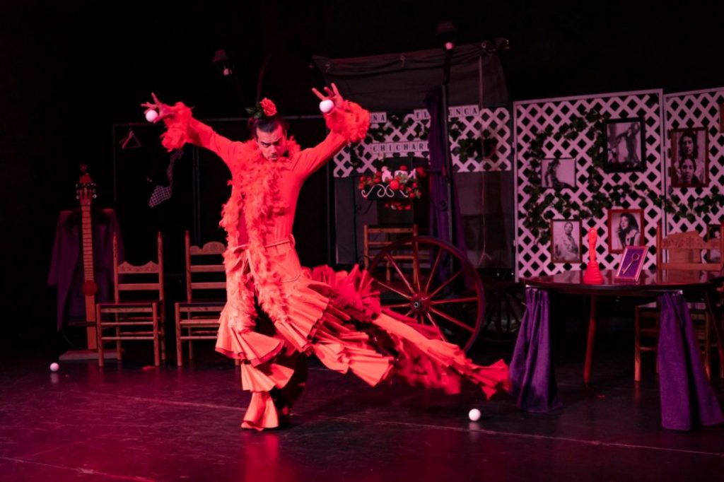 El Arniches ofrece el teatro de Brecht y circo-flamenco para despedir el mes de enero en ESCENA 