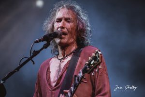 La vuelta de Roberto Iniesta en MÚSICA 