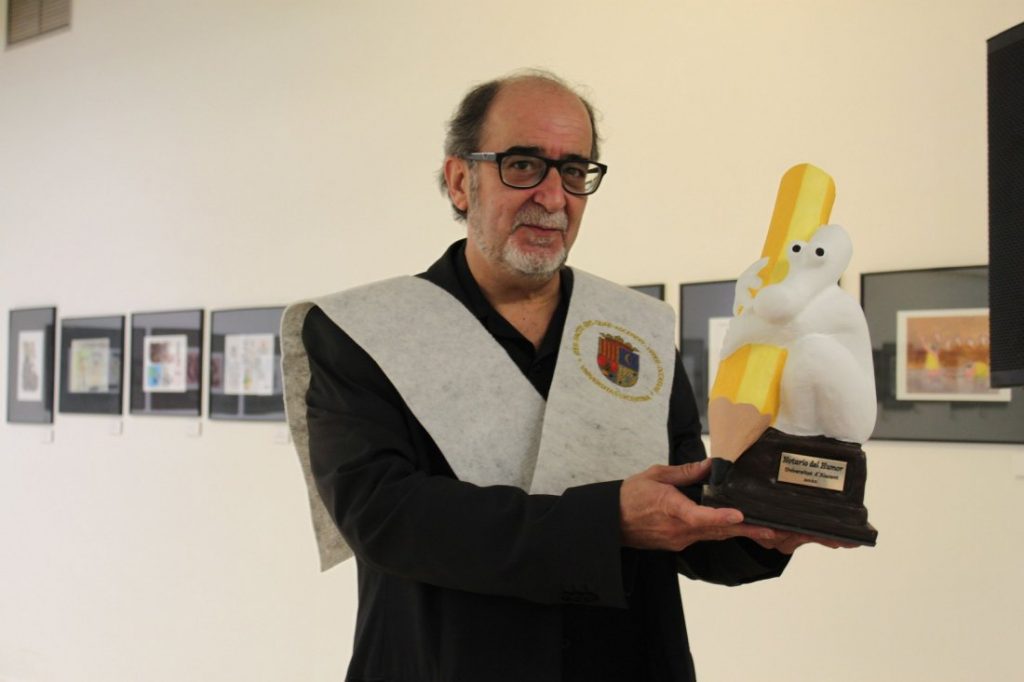 El dibujante David Vela Cervera, Premio Notario del Humor Alicante Mag