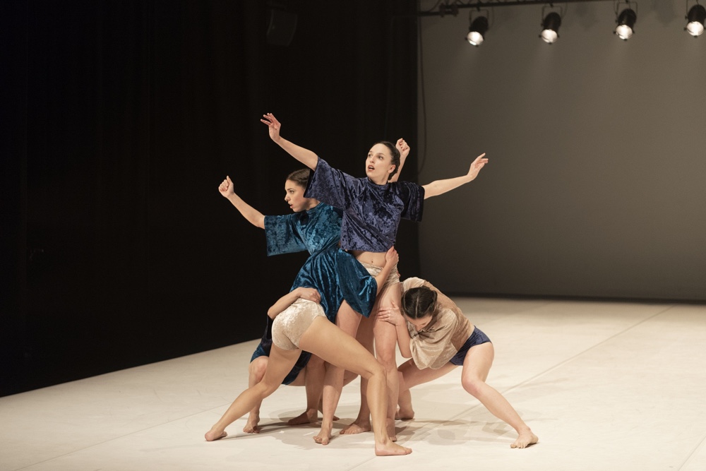 El Arniches acoge un musical con dos premios MAX y una sesión en femenino de Abril en Danza en ESCENA 