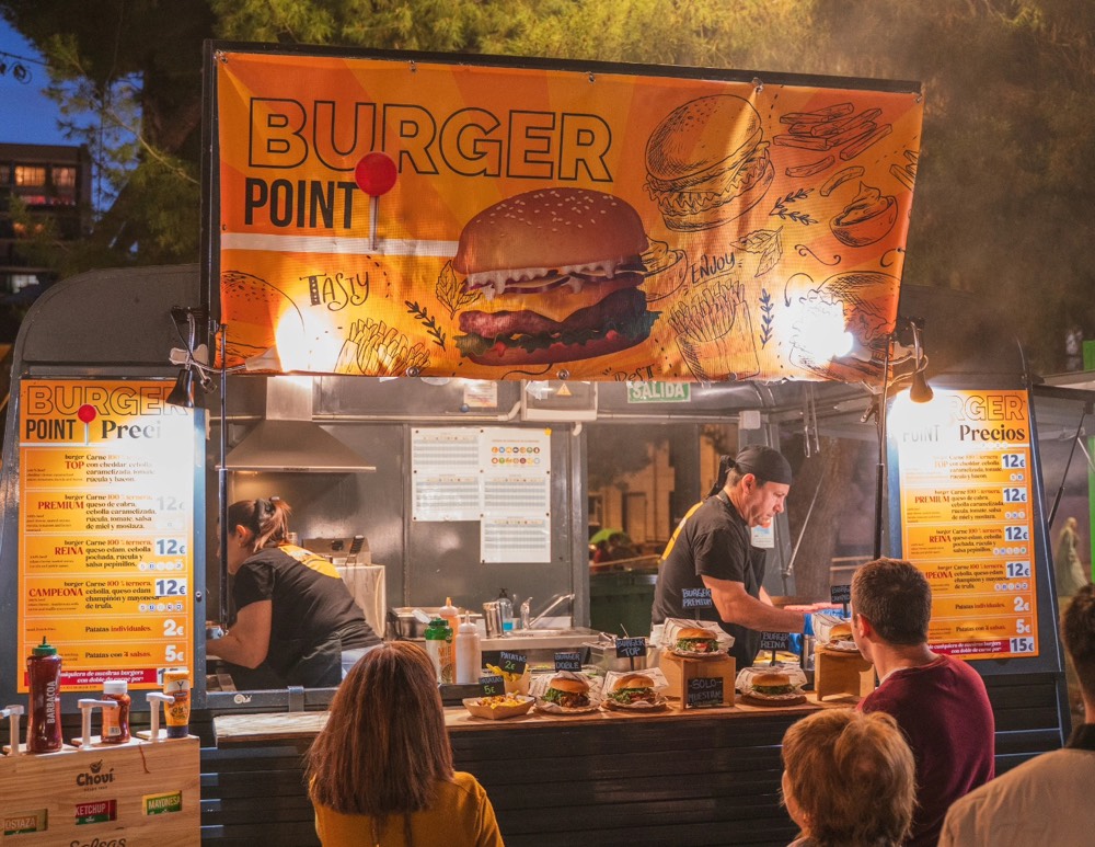 La Vila Street Market