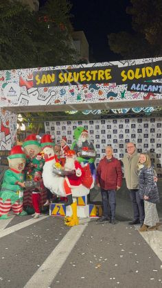 Deporte, disfraces y solidaridad: Alicante vive una San Silvestre multitudinaria en DEPORTE DESTACADOS 
