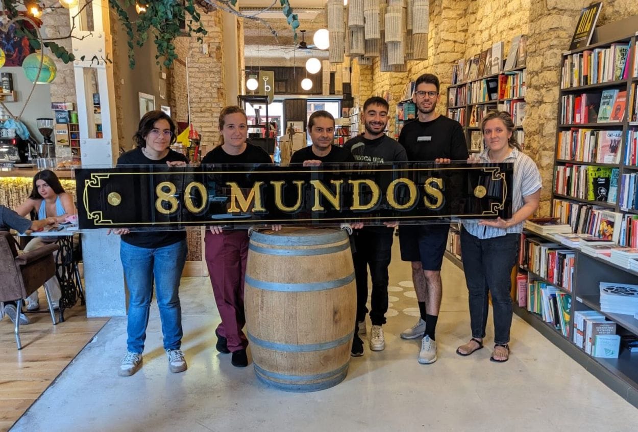 Ismael Serrano cuelga el cartel de "sold out" en las Cuevas del Canelobre dentro del II Festival Mediterráneo de Cantautores en DESTACADOS MÚSICA